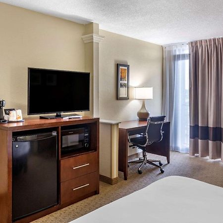 Comfort Inn & Suites Near Danville Mall Kültér fotó