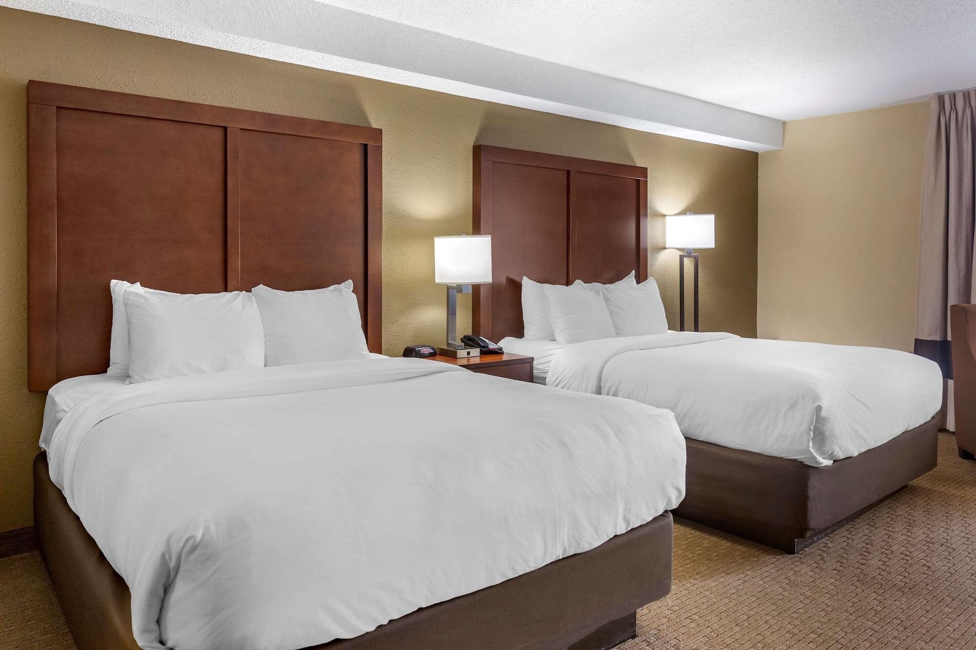 Comfort Inn & Suites Near Danville Mall Kültér fotó