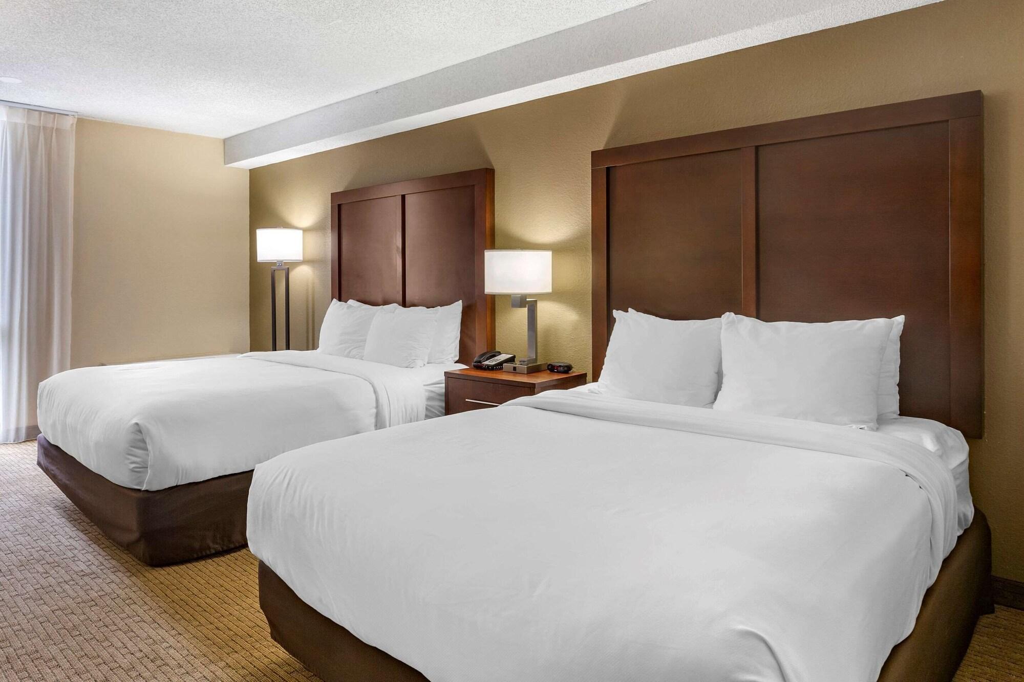 Comfort Inn & Suites Near Danville Mall Kültér fotó