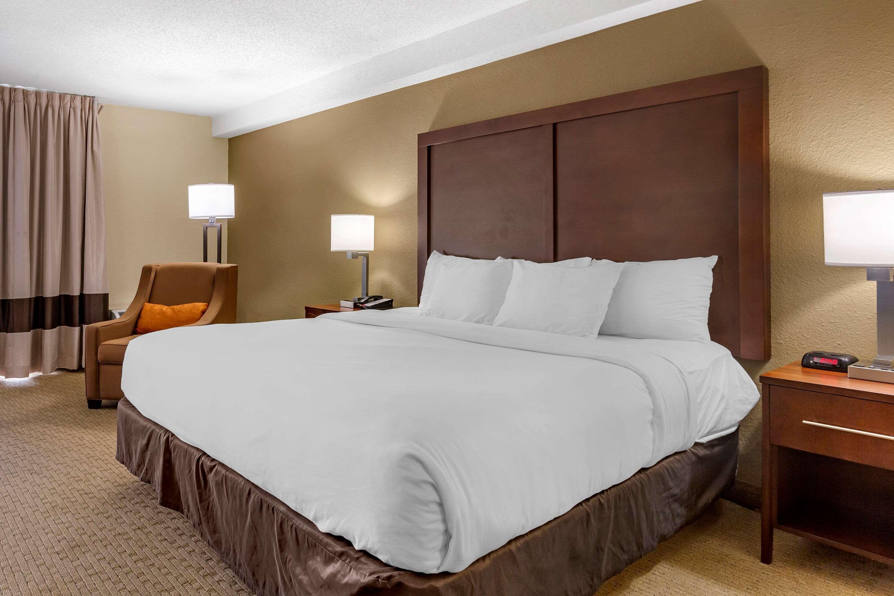 Comfort Inn & Suites Near Danville Mall Kültér fotó