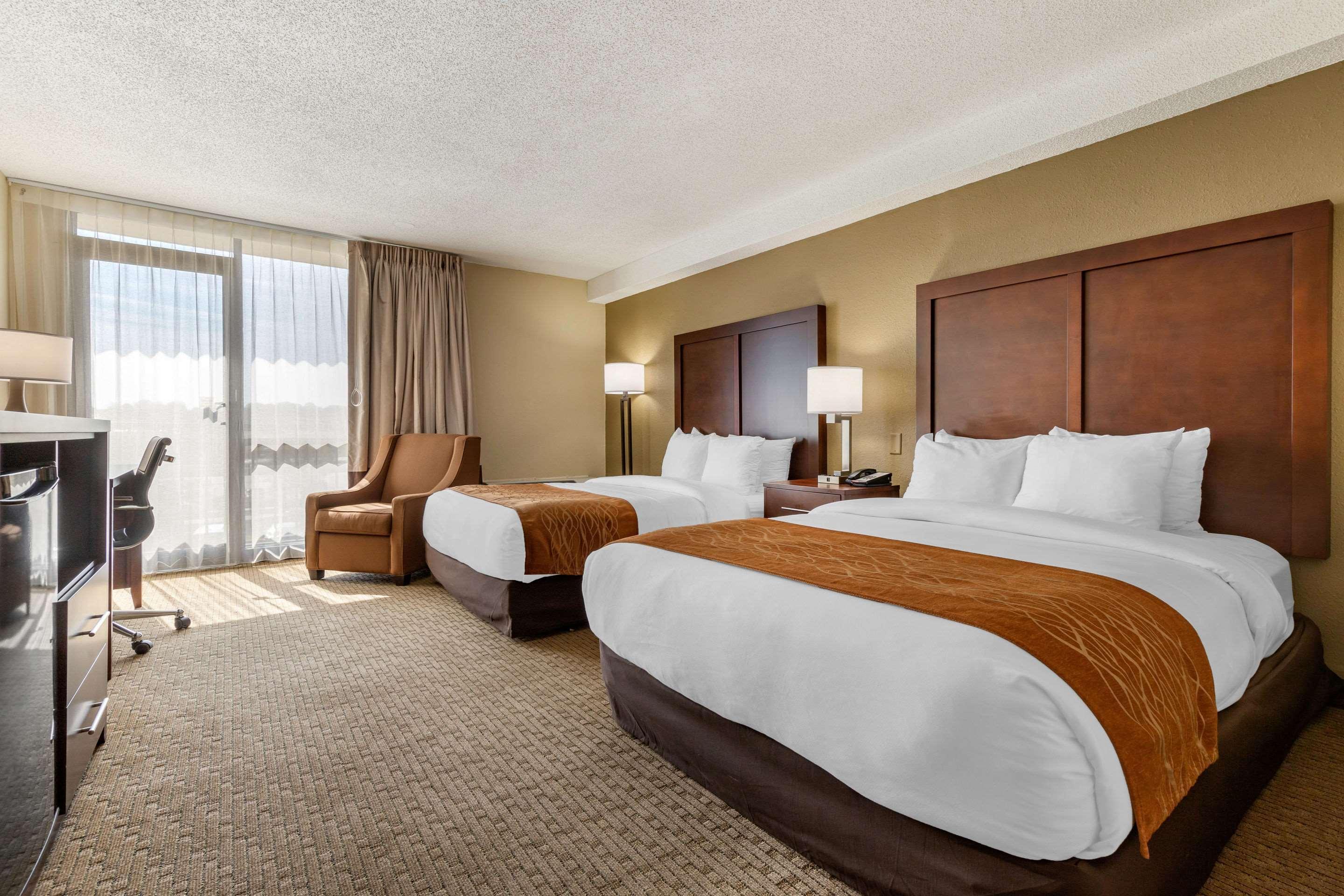 Comfort Inn & Suites Near Danville Mall Kültér fotó