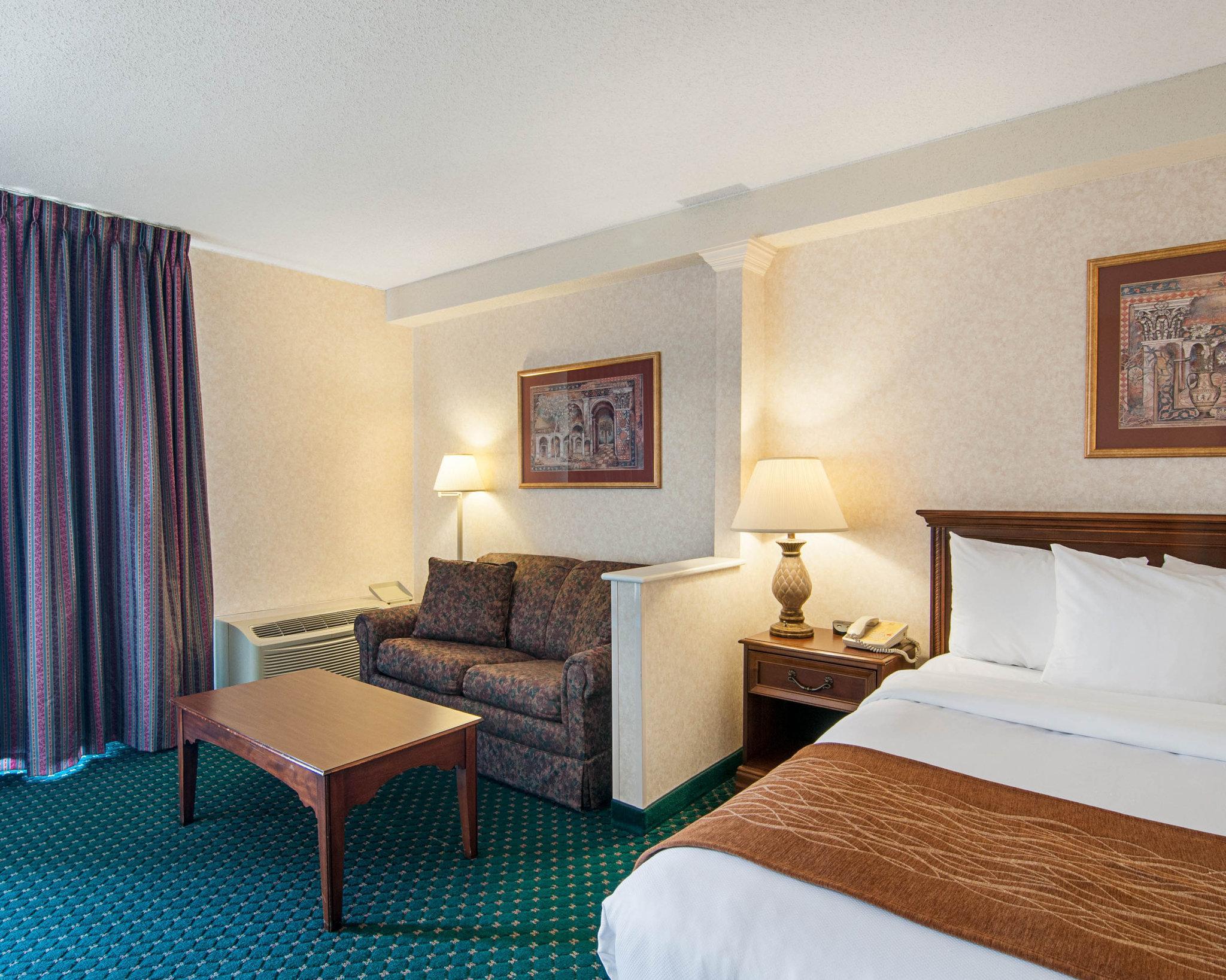 Comfort Inn & Suites Near Danville Mall Kültér fotó