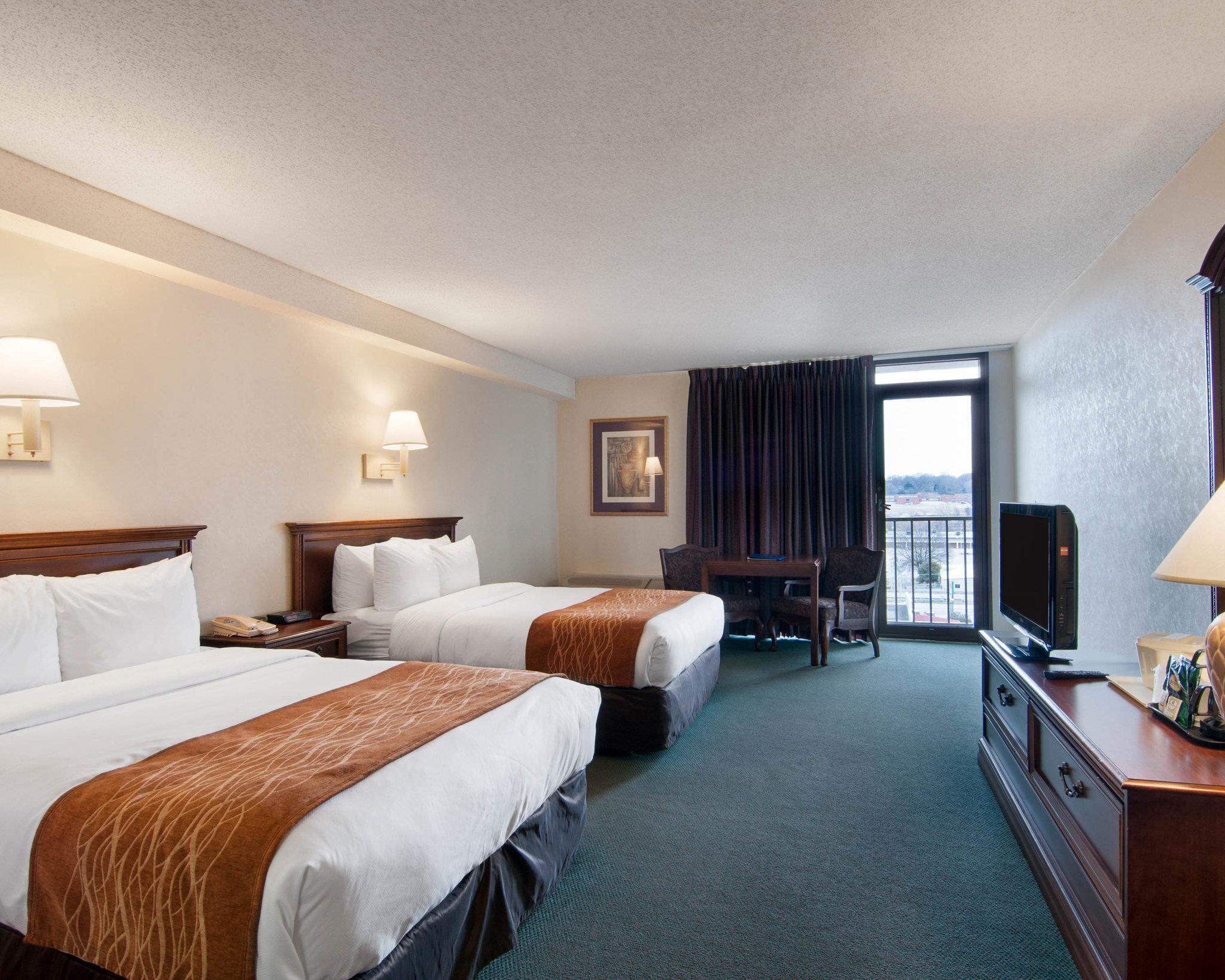 Comfort Inn & Suites Near Danville Mall Kültér fotó