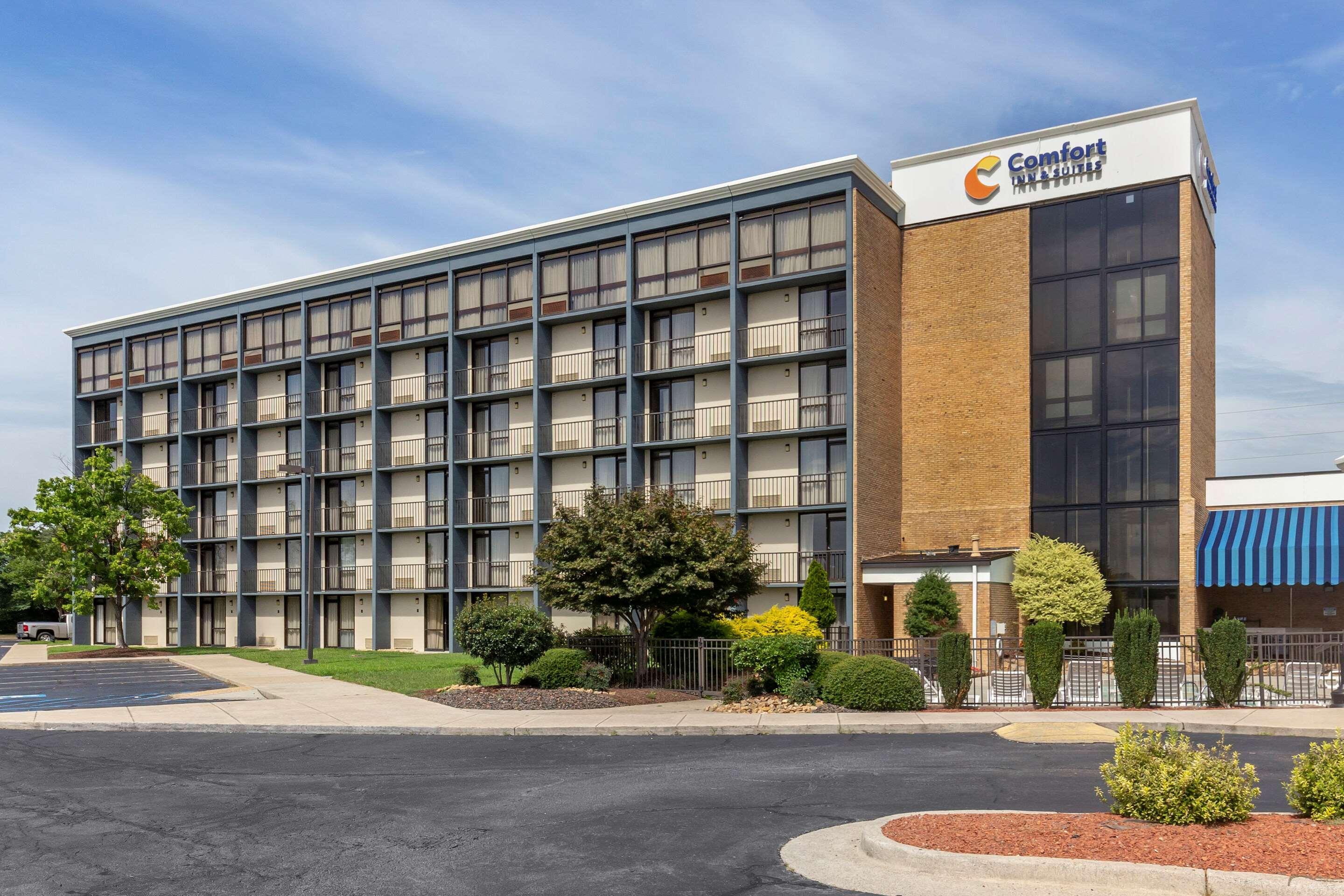 Comfort Inn & Suites Near Danville Mall Kültér fotó